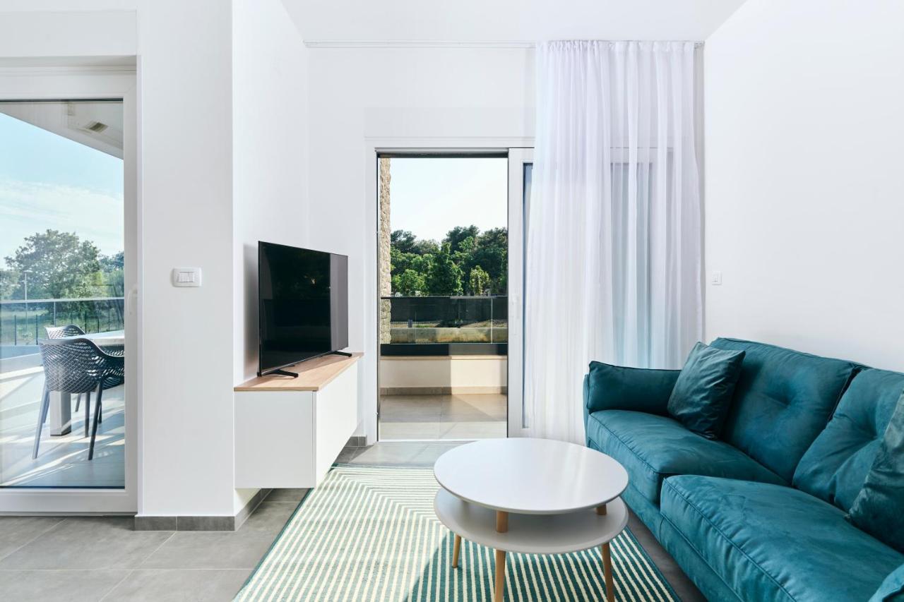 Apartments San Maris ウマグ エクステリア 写真