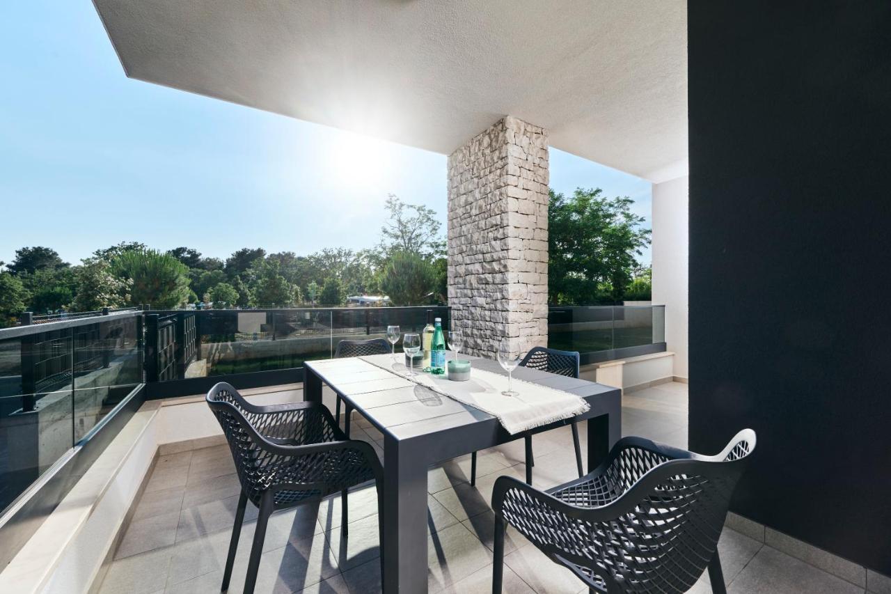 Apartments San Maris ウマグ エクステリア 写真