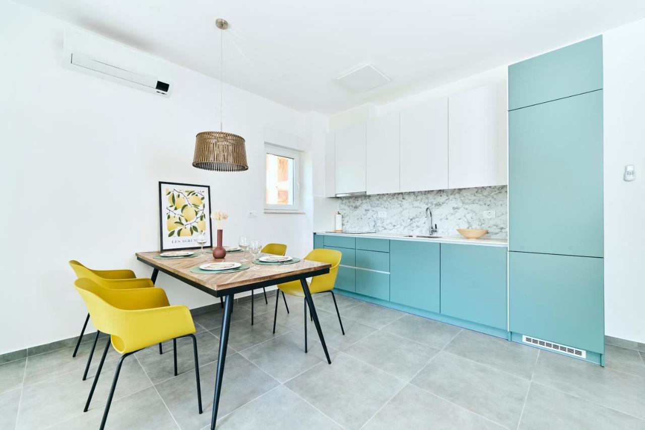 Apartments San Maris ウマグ エクステリア 写真