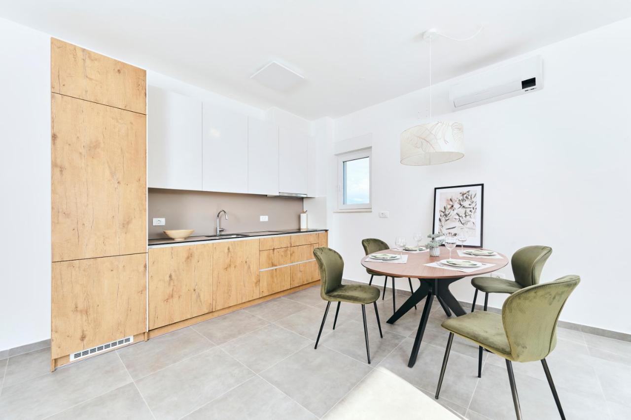 Apartments San Maris ウマグ エクステリア 写真