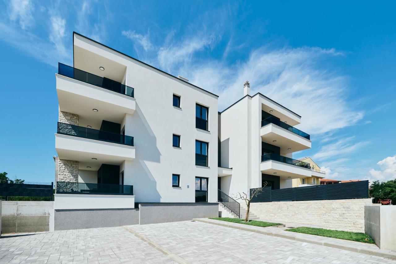 Apartments San Maris ウマグ エクステリア 写真