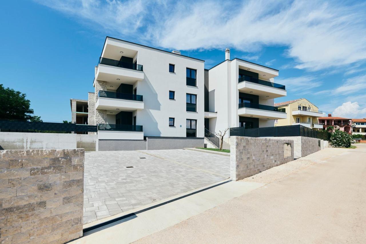 Apartments San Maris ウマグ エクステリア 写真